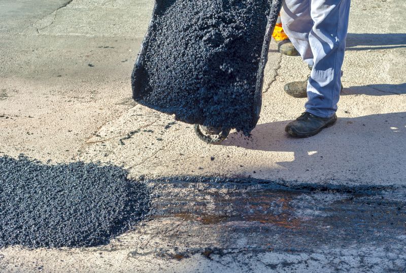 What To Expect During An Asphalt Blacktopping Project