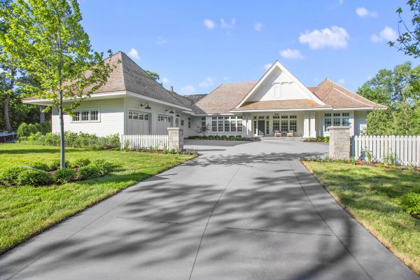 Tar And Chip Service in Davis