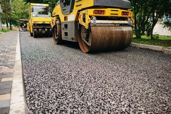 Gravel And Tar Paving in Davis