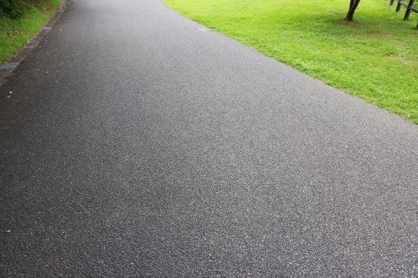 Tar And Chip Driveway Paving in Davis