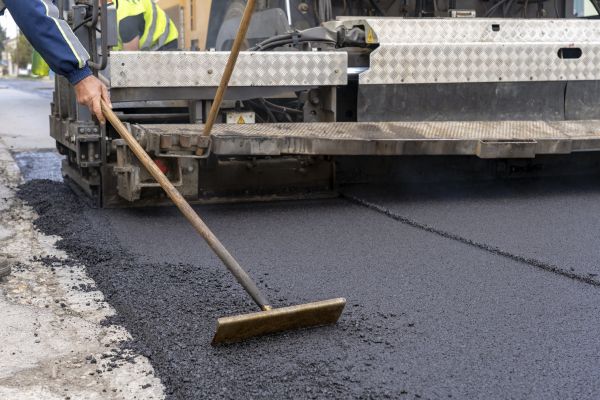 Tarmac Laying Service in Davis